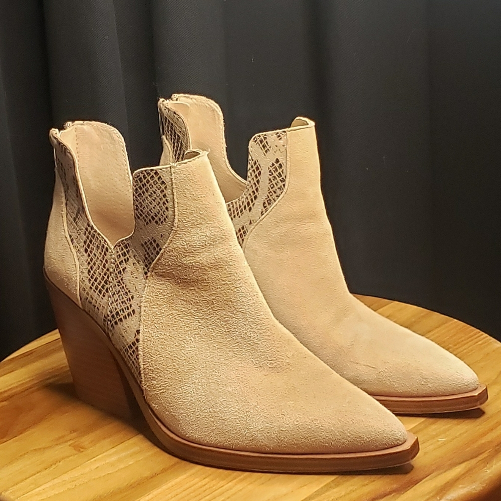 Vince Camuto 'Gannilla' Ankle Boots Women's size 6.5